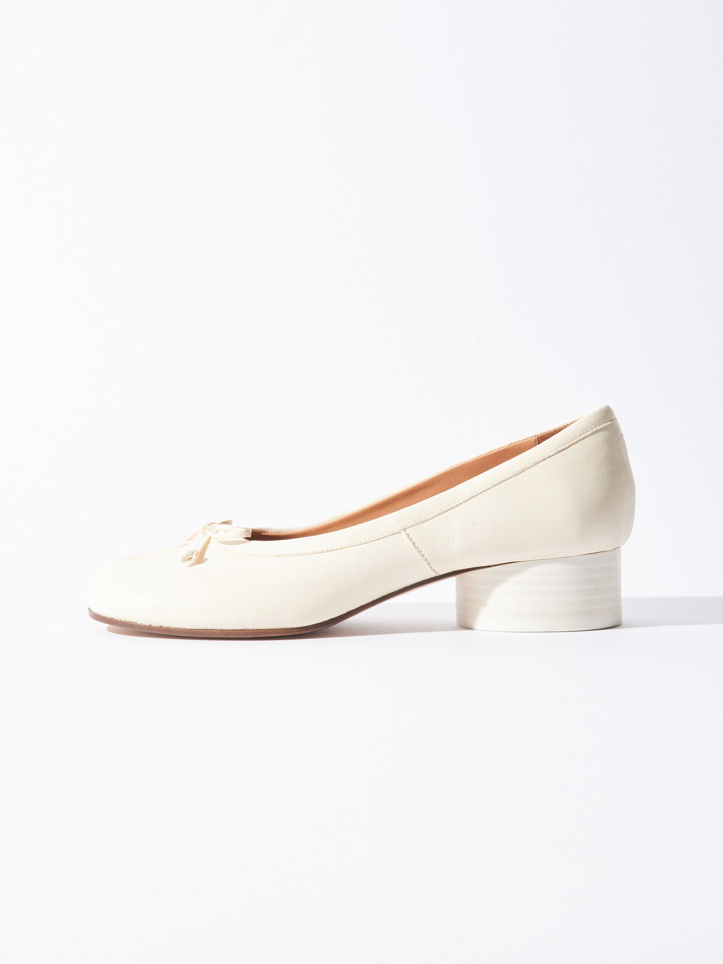 White Tabi Heeled Ballerina