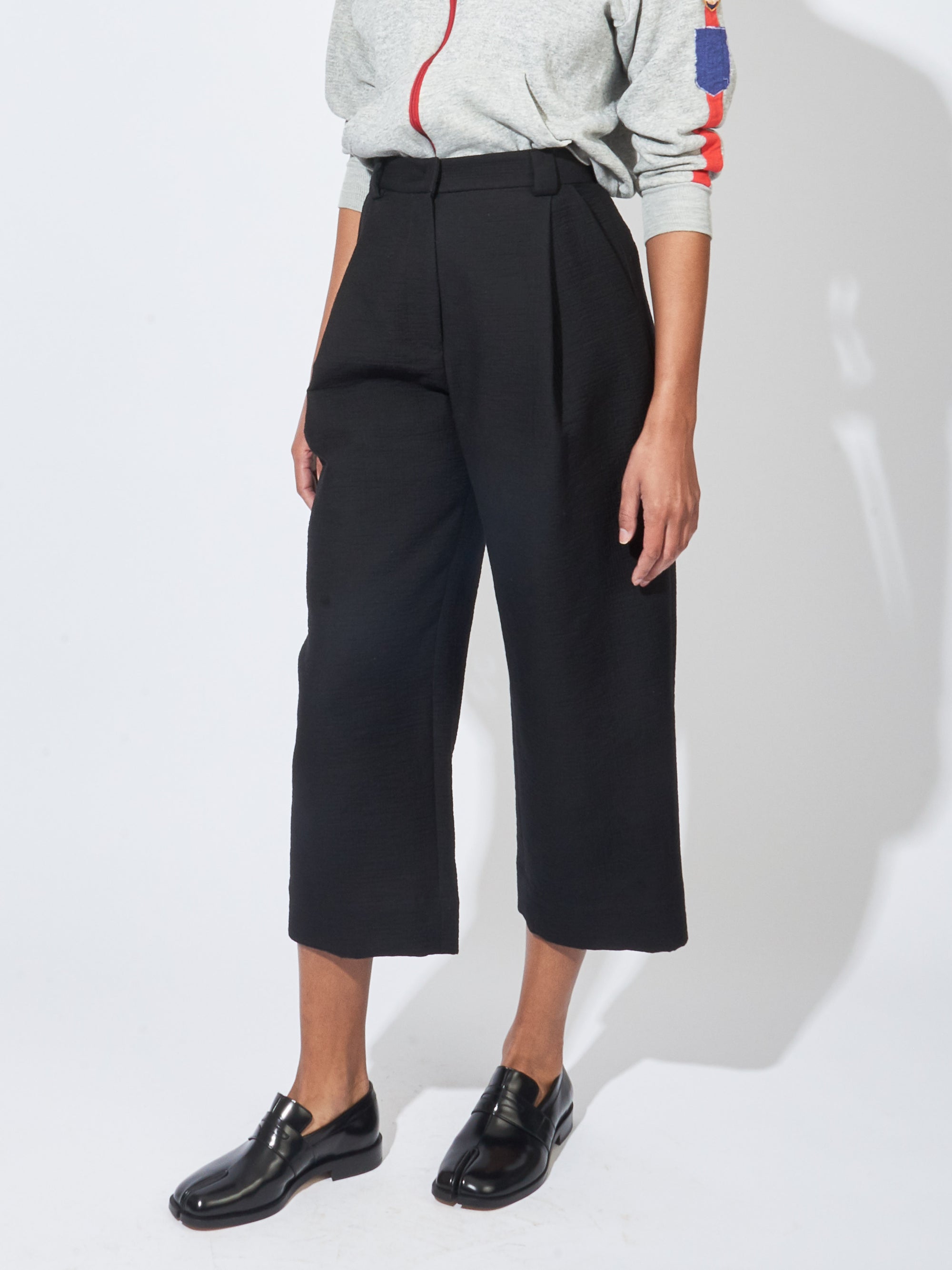 Crew deals cropped trousers